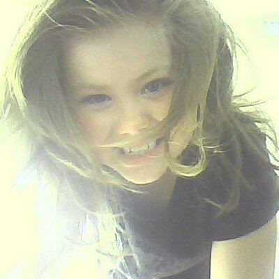 Profile Picture of Savannah Catherine (@jgsandleeminho) on Twitter