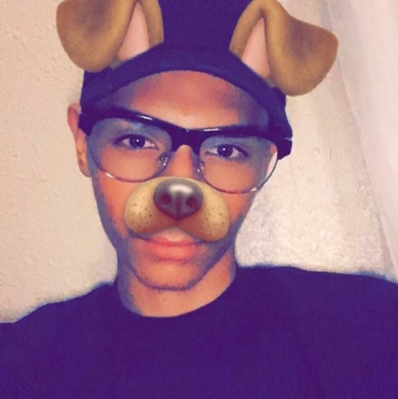 Profile Picture of Ivan Granados (@phantom4g) on Poshmark