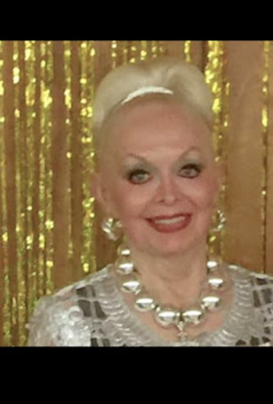 Profile Picture of Phyllis Morrow (@morrowphyllis2) on Poshmark