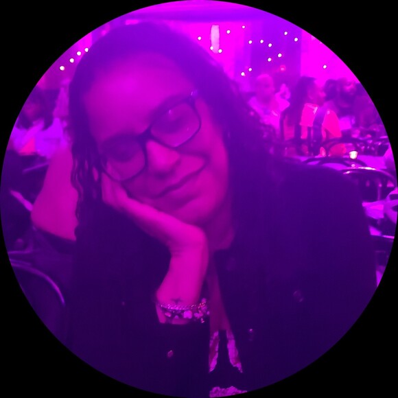 Profile Picture of Carolyn Centronelle (@ccentronelle) on Poshmark