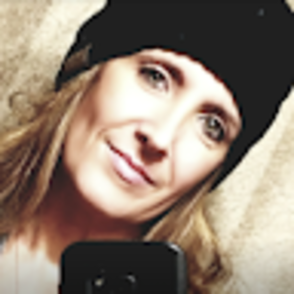 Profile Picture of Kristin Blanchfill (@krisydb) on Poshmark