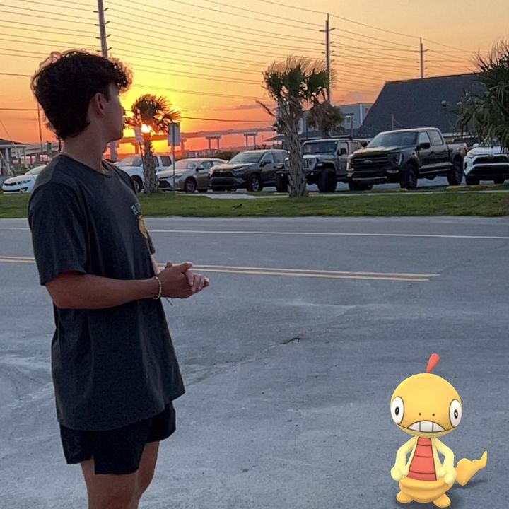 Profile Picture of ch℮n (@brandonchenn) on Tiktok