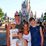 Profile Picture of Lori Devine Pfarrer (@lpfarrer) on Instagram
