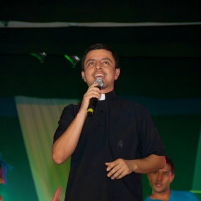 Profile Picture of Juan Andres Barrera (@padrejuanandres) on Twitter