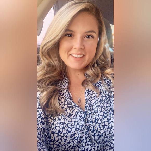 Profile Picture of Karissa Pugh (@karissapugh1) on Poshmark