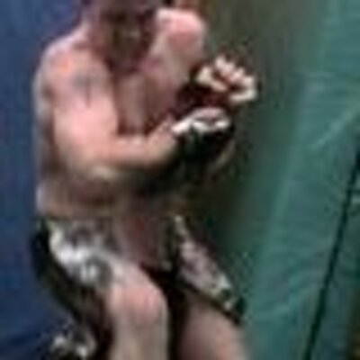 Profile Picture of Bryan Yarbrough (@Damien88035) on Twitter