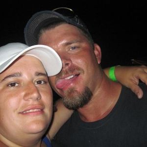 Casey Pittman - Myspace Profile Picture of Casey Pittman (@kuntrygurl29) on Myspace