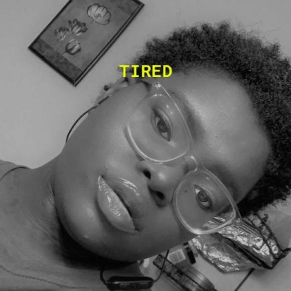 Profile Picture of Lagache Stjuste (@clarebear264) on Poshmark