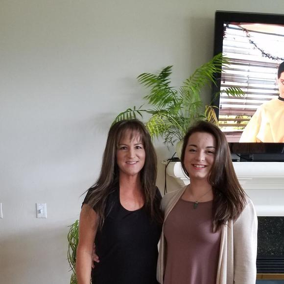 Profile Picture of Tonya Cates (@tonyabrealtor) on Poshmark