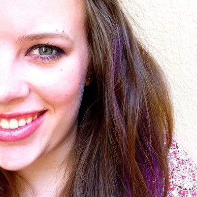 Profile Picture of Don’t Call Me (@MailiAnne) on Twitter
