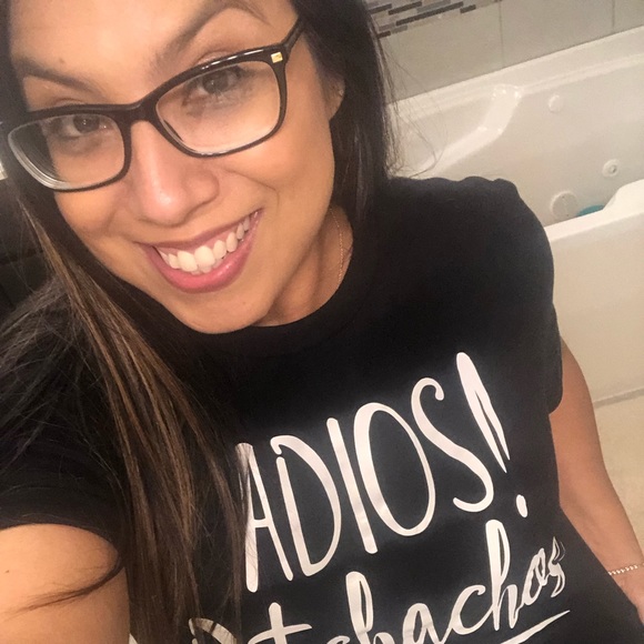 Profile Picture of Jessica Chapa (@jacaq) on Poshmark