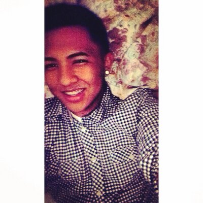 Profile Picture of Aaron Velarde (@iamaaronv1) on Twitter