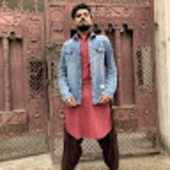 Profile Picture of Imran Ahmad (@umranahmad786) on Poshmark