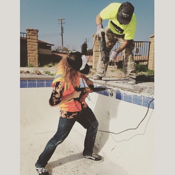 Profile Picture of Cole Zubek (@zubek_559) on Poshmark