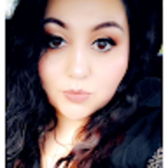 Profile Picture of Esther Perez (@jefster13) on Poshmark