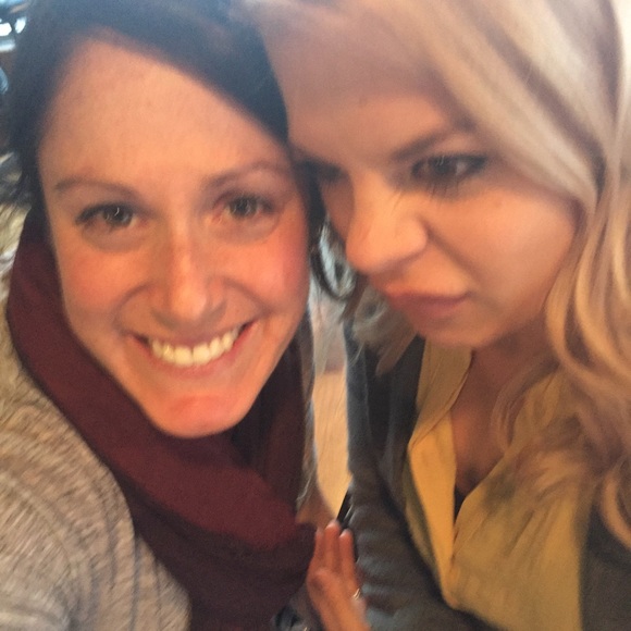 Profile Picture of Amy Lorkowski (@amylorkowski) on Poshmark