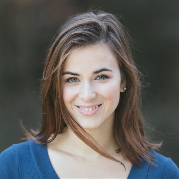 Profile Picture of Nicole Zawitkowski (@nicolinka) on Poshmark