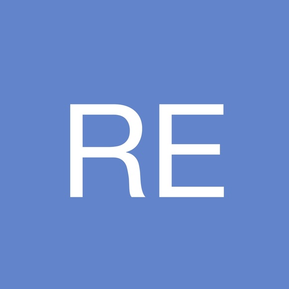 Profile Picture of Robert Emfinger (@robert_emfinger) on Poshmark