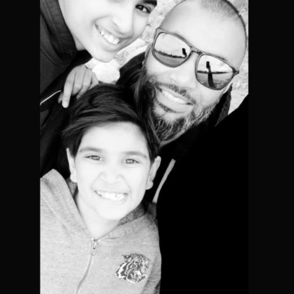 Profile Picture of Hussain Karbanee (@h_karbanee) on Poshmark