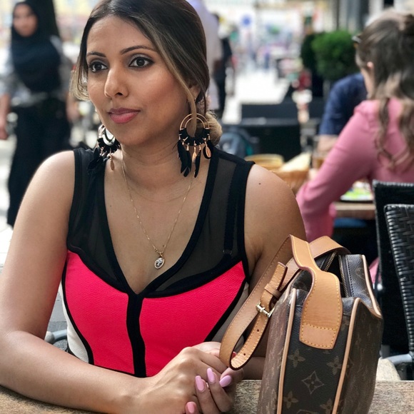 Profile Picture of Jannel Mohammed (@jannelmohammed) on Poshmark