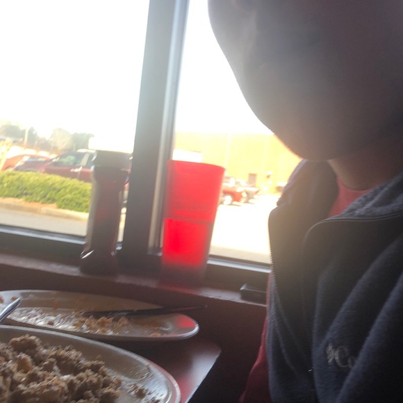 Profile Picture of Logan Addison (@ladd1125) on Poshmark