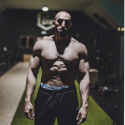 Profile Picture of Sam Sadeghi (@samsad666) on Twitter