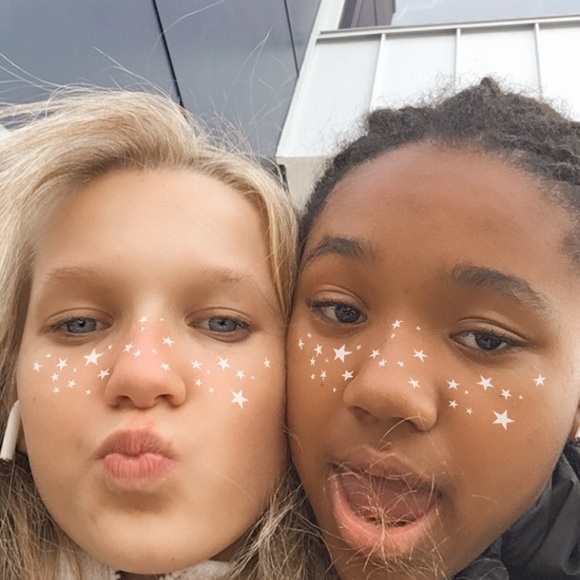 Profile Picture of Kimmie Collins (@thriiftsbykim) on Poshmark