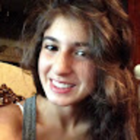 Profile Picture of Mirabel Sleiman (@mirabelsleiman) on Poshmark