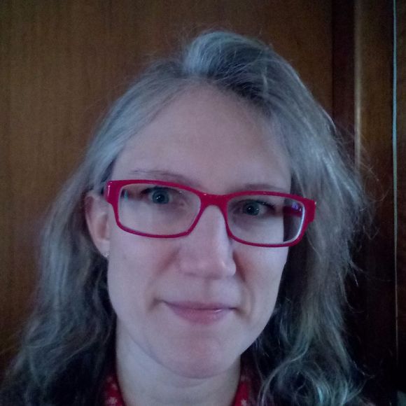 Profile Picture of Michelle Woodby (@mishiwoodby) on Poshmark