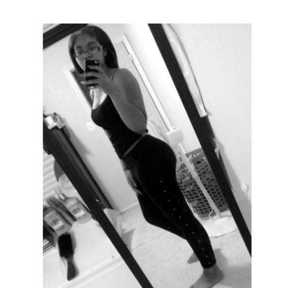 Profile Picture of Regina Byrd (@lul_trippyy) on Poshmark