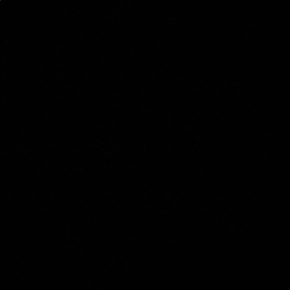 Profile Picture of Aaliyah Thompson (@aaliyahthomp473) on Poshmark