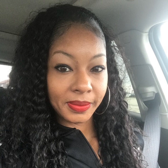 Profile Picture of Shay Cook (@mshay8) on Poshmark