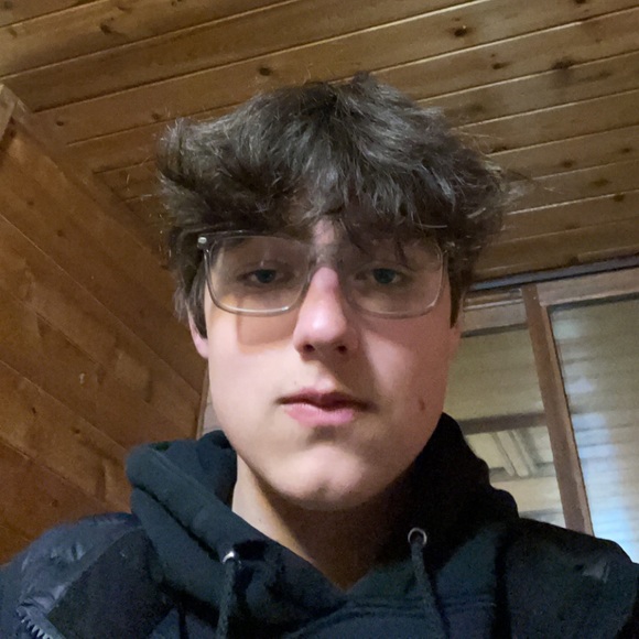 Profile Picture of Miles Steinwart (@_miles_871) on Poshmark