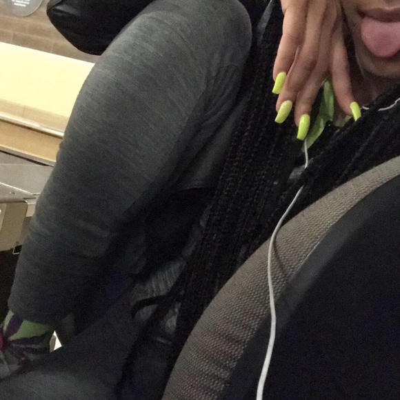 Profile Picture of Tahnesha Davis (@coolnesha) on Poshmark