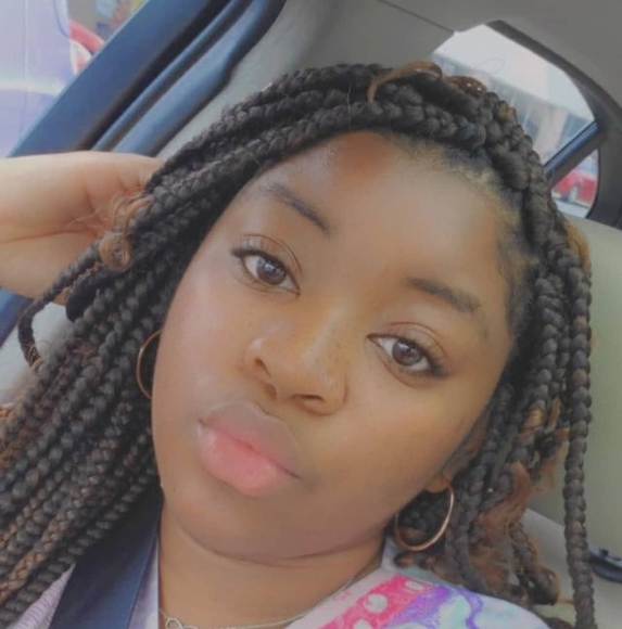 Profile Picture of Casey Grier (@cgrier13) on Poshmark