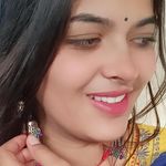 Profile Picture of Pratiksha Mishra (@honey____152002) on Instagram