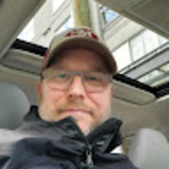 Profile Picture of Kiowa Martin (@kiowa_martin) on Poshmark