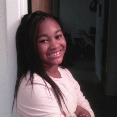 Profile Picture of Jazmine Griffin (@EmoskaterJaz) on Twitter