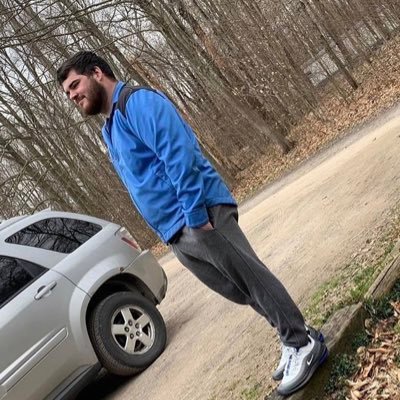 Profile Picture of Joey (@JoeKnell) on Twitter