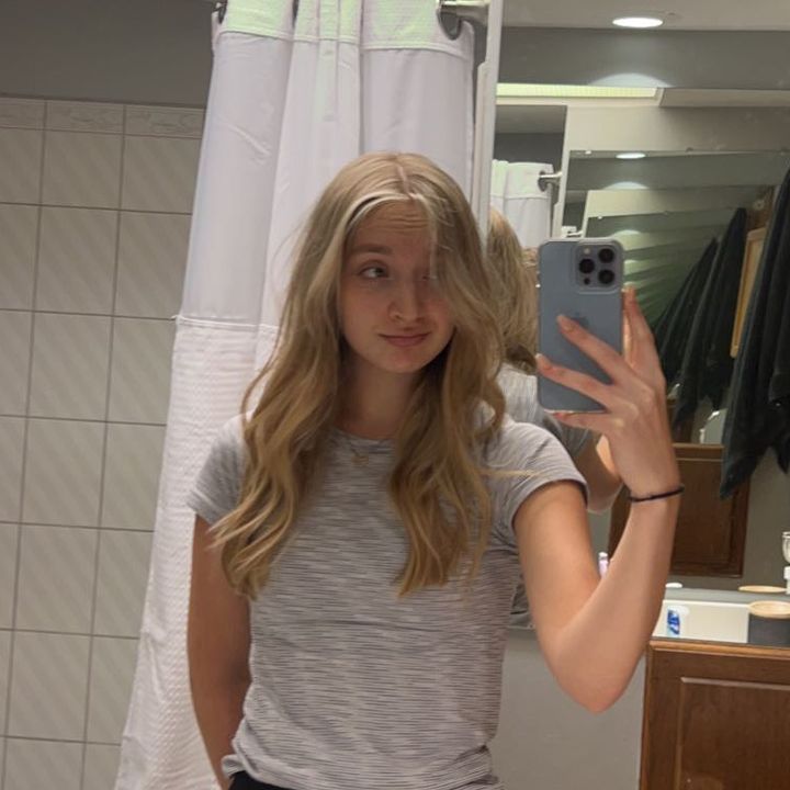 Profile Picture of meredith (@meredithhemauer) on Tiktok