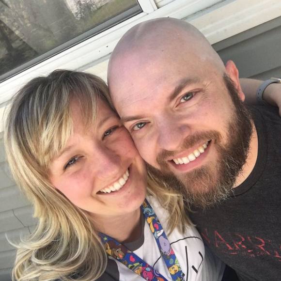 Profile Picture of Jeff-amy Hays (@jhays811) on Poshmark
