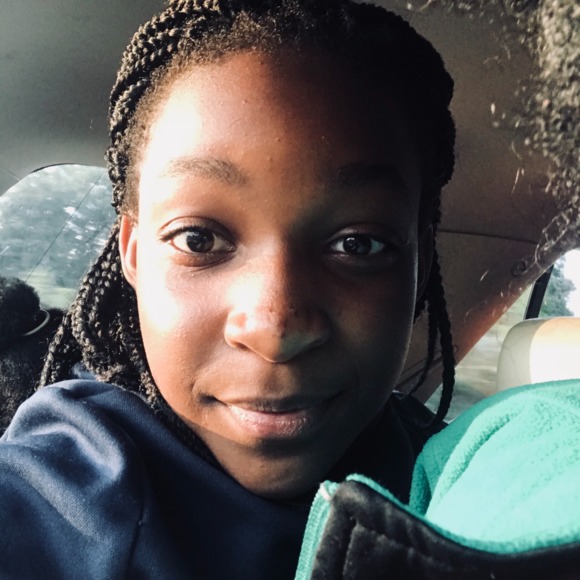 Profile Picture of Michelle Ochieng (@michieochie) on Poshmark