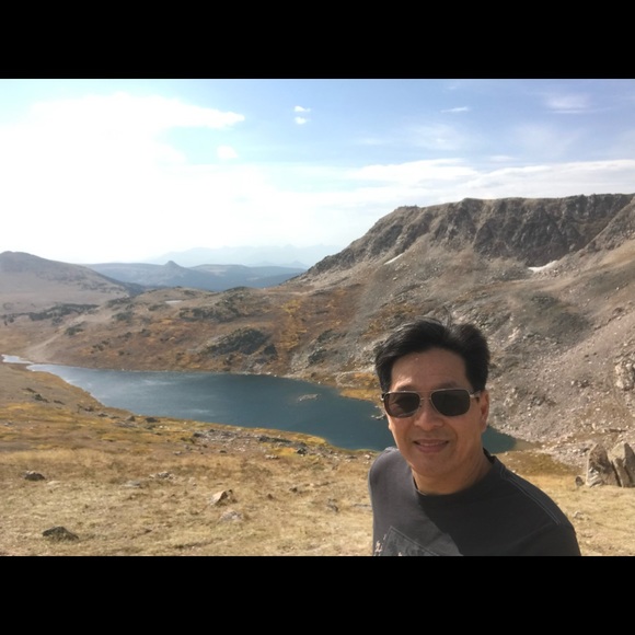 Profile Picture of Michael Nguyen (@pv7740) on Poshmark