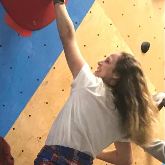 Profile Picture of Lorri Eggink (@motheregg2) on Poshmark