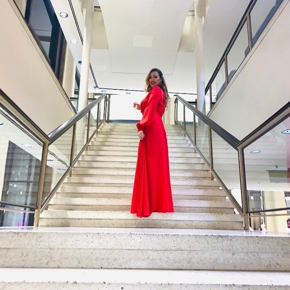 Profile Picture of Samantha Ruud (@imasamantha) on Poshmark