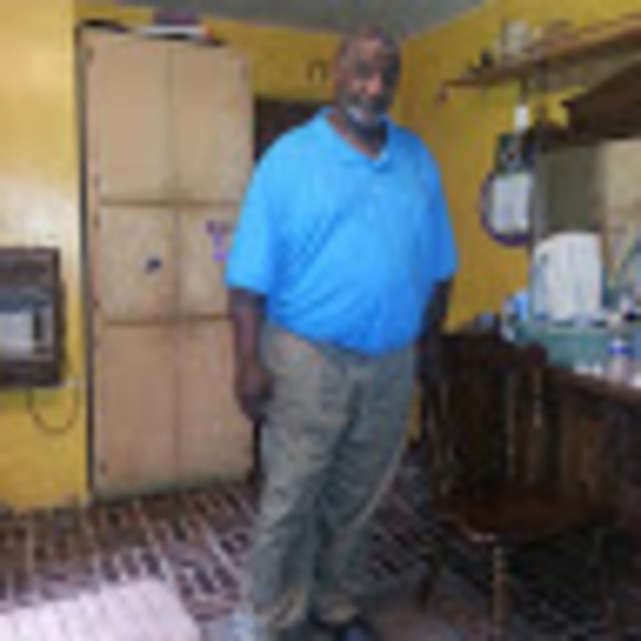 Profile Picture of Wanda Stokes (@wjstokes1) on Poshmark