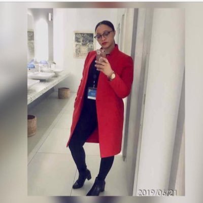 Profile Picture of Kim Isaacs (@KimiRBK) on Twitter