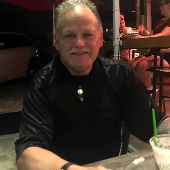 Profile Picture of Jim Fain (@fujimo1000) on Poshmark