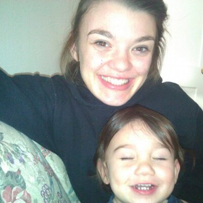 Profile Picture of Samantha Taylor (@KayRayZeeMahMee) on Twitter