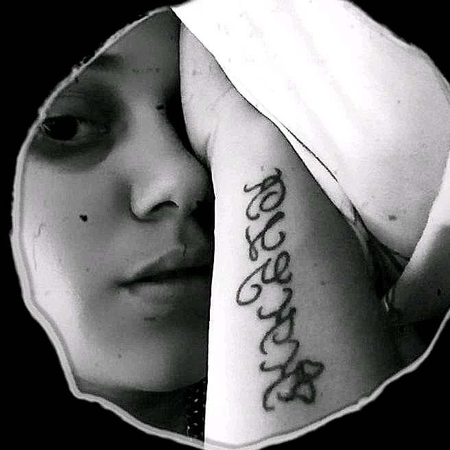 Profile Picture of Fabi Strelow e David (@fabistrelowelucisonio) on Tiktok